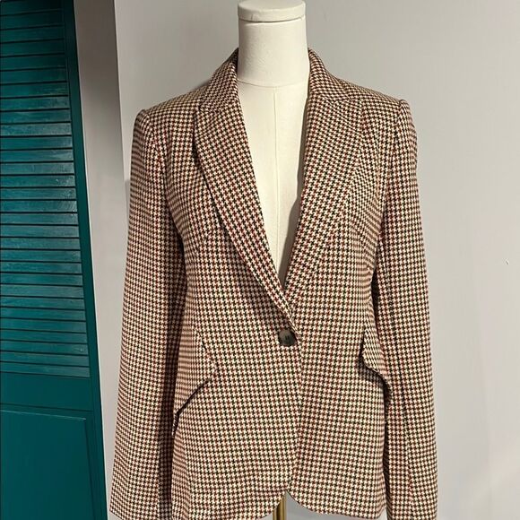 TAHARI NWT Peak Lapel neutral pattern blazer - 2 ($120) - Picture 3 of 12